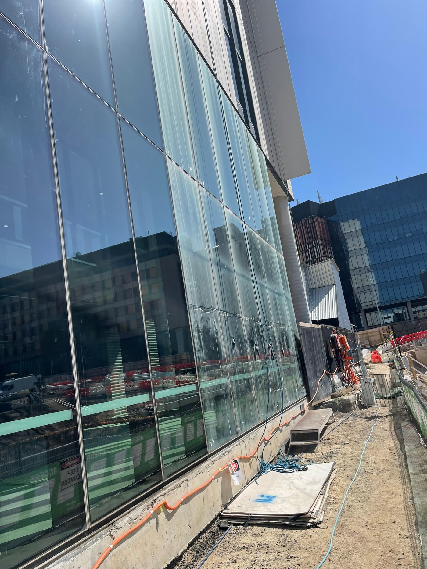 Caulking & Sealing by Select Abseiling